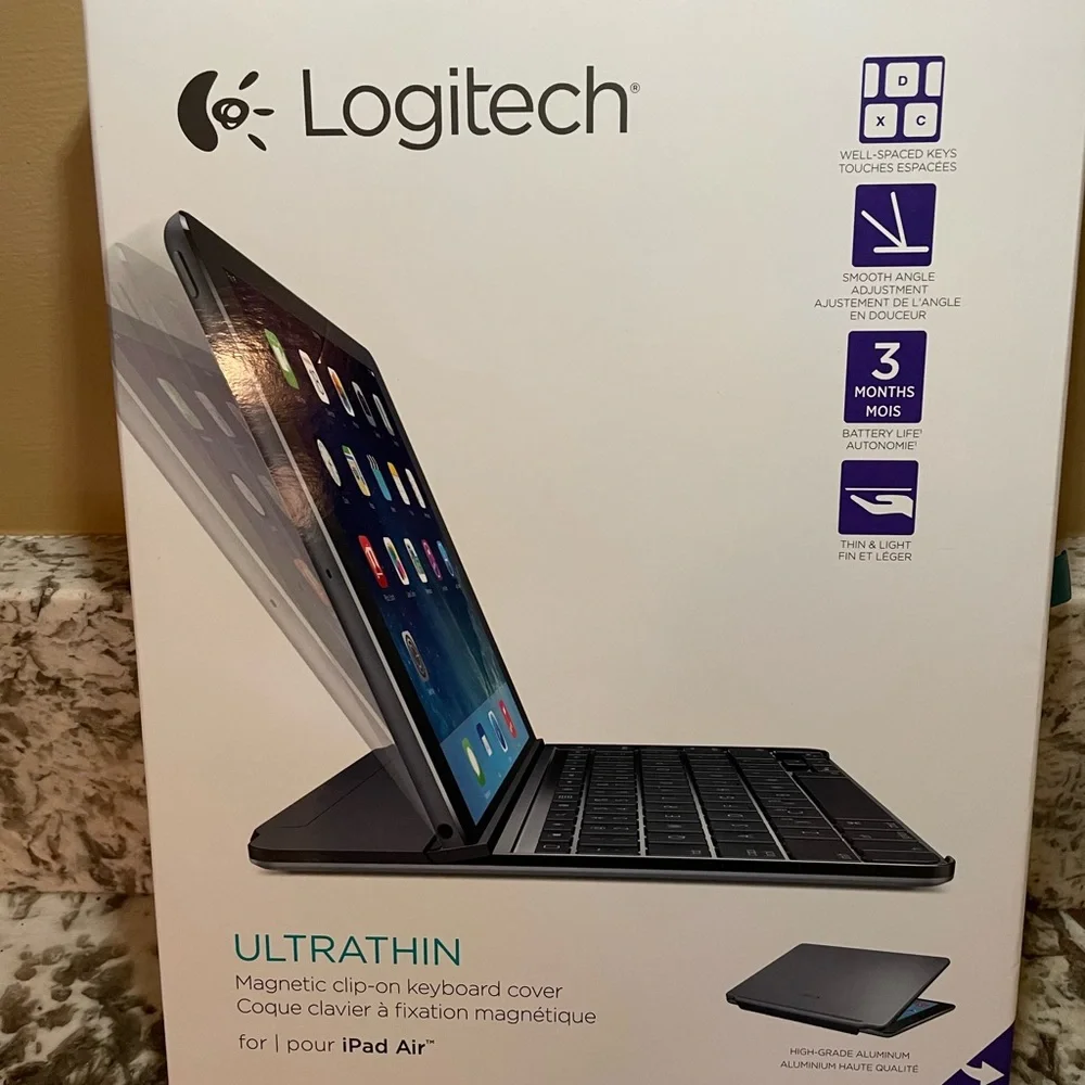 Logitech Ultrathin Magnetic Keyboard Cover - Black